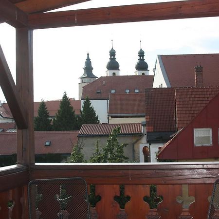 Penzion Pizzeria Telc Telč Exterior foto